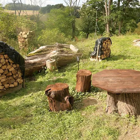 Luxuszelt 01 Jurta Seda U Stodoly Chotetice