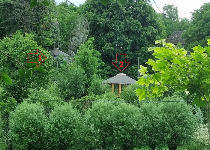 01 Jurta šedá U Stodoly Campo de lujo
