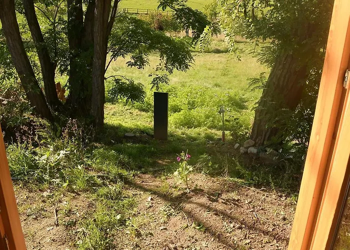 01 Jurta šedá U Stodoly Campo de lujo *